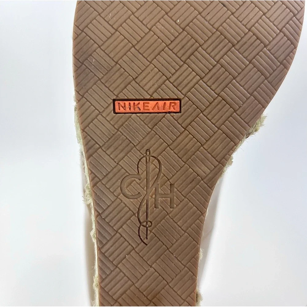 Cole Haan Air Donella 8.5B Tan Patent Leather Open Toe Wedge Booties Y2K Casual